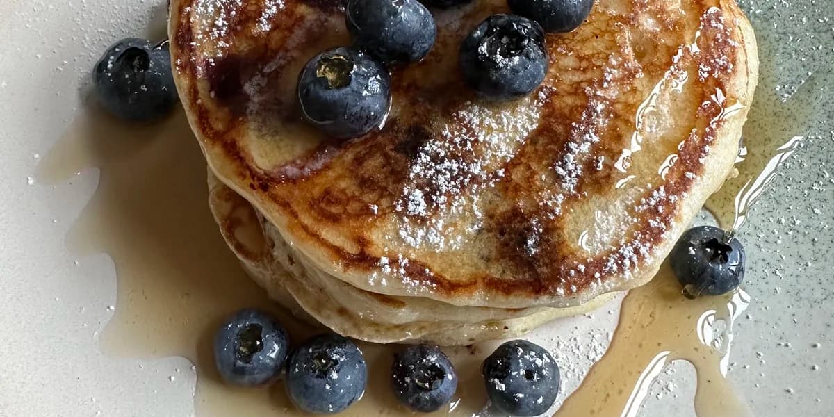 Amerikanska pannkakor med blåbär